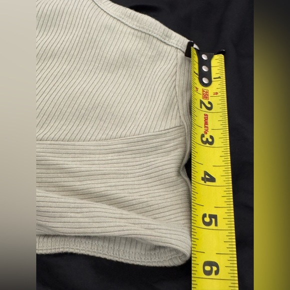 Wilfred Ribbed Twist Front Crop Top Sage Green Large Modal Blend Aritzia - Picture 9 of 9